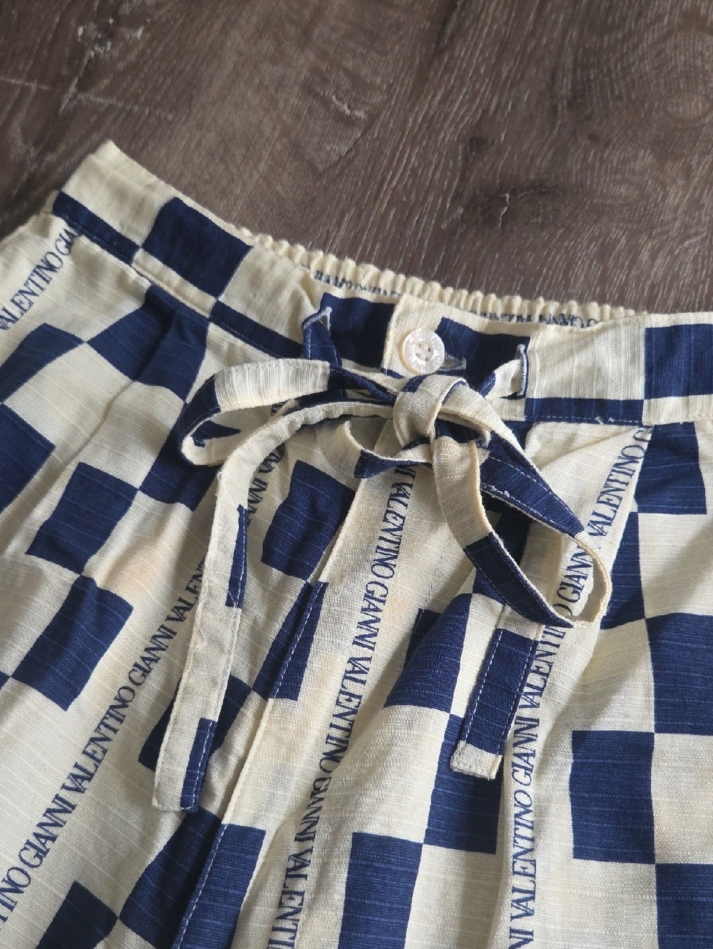 Gianni Valentino Cropped Blue and Cream Checkered Logo Linen Pants XS - Picture 2 of 8
